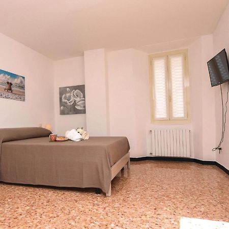 Amazing Apartment In Albenga With Wifi المظهر الخارجي الصورة