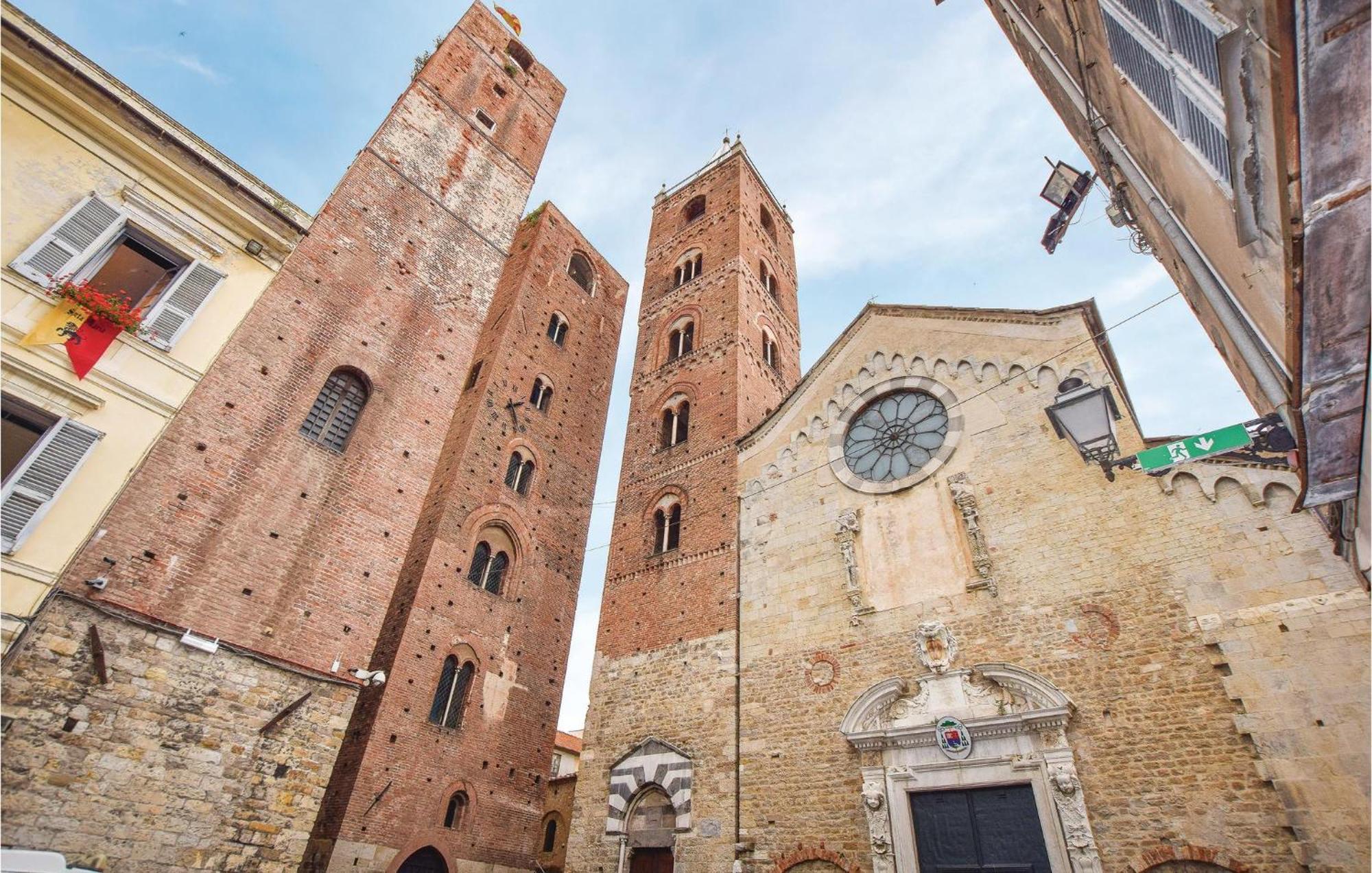 Amazing Apartment In Albenga With Wifi المظهر الخارجي الصورة